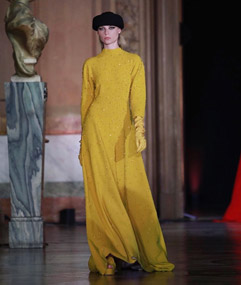 Vika Falileeva for Stéphane Rolland